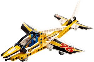 Lego Technic 42044 Suihkukoneen Pienoismalli