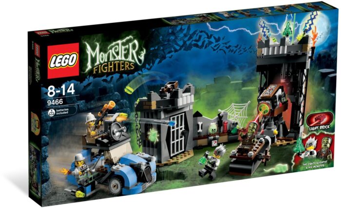 Lego Monster Fighters 9466 Hullu Tiedemies ja Hänen Hirviönsä