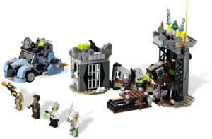 Lego Monster Fighters 9466 Hullu Tiedemies ja Hänen Hirviönsä