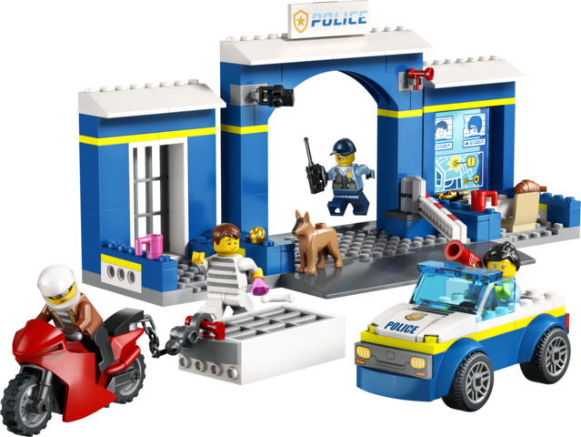 LEGO City 60370 Takaa-ajo Poliisiasemalla